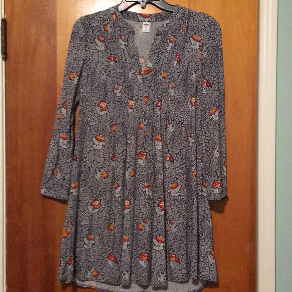 Old Navy Long sleeve floral fit and flare dress